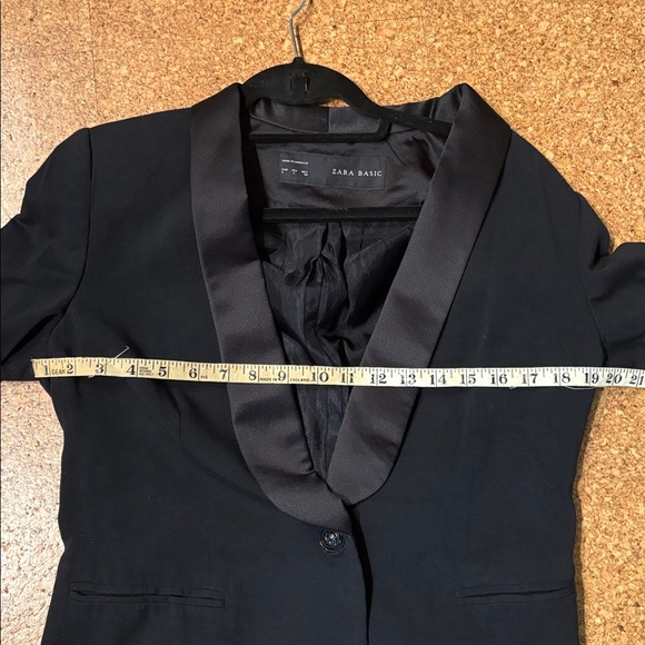 Zara Basics Tuxedo Blazer - Picture 3 of 3